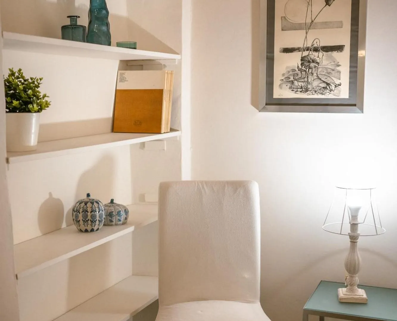 Azzurra Elegant Apartment Firenze 0*,